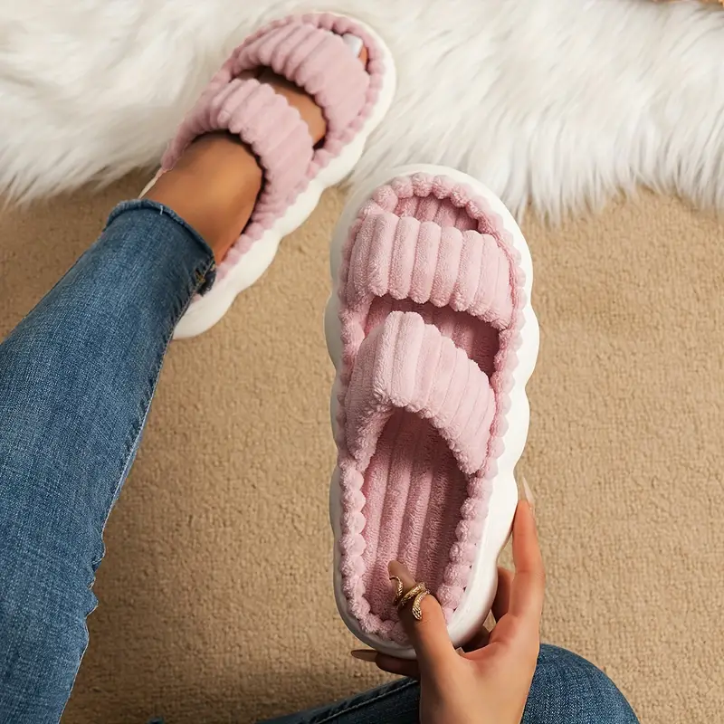  Women's Ultimate Comfort Plush Slippers