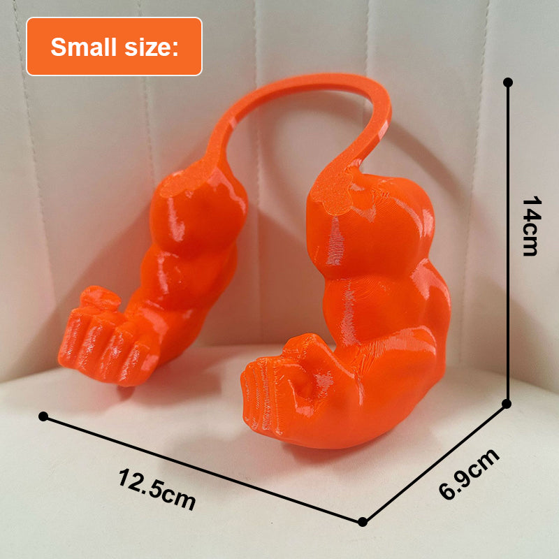 3D-tulostettu parodiorekvisiitta lemmikeille Hulk-kädet niskalenkillä