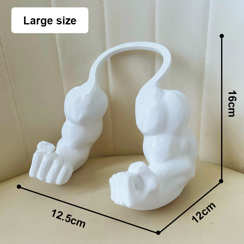 3D-tulostettu parodiorekvisiitta lemmikeille Hulk-kädet niskalenkillä