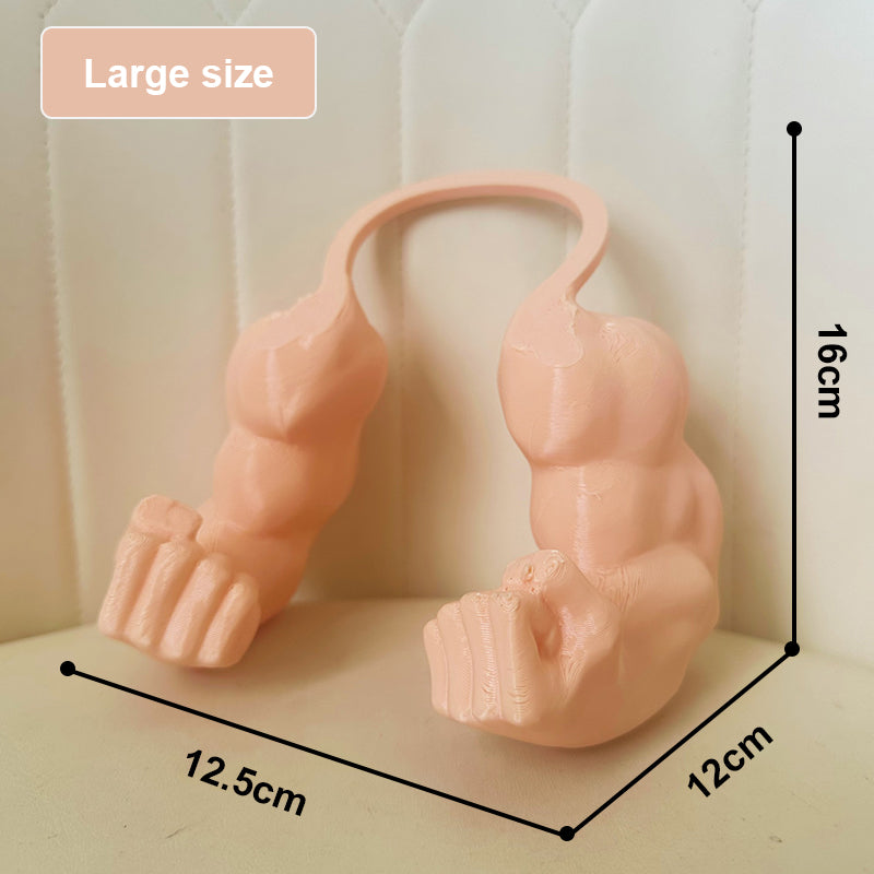 3D-tulostettu parodiorekvisiitta lemmikeille Hulk-kädet niskalenkillä