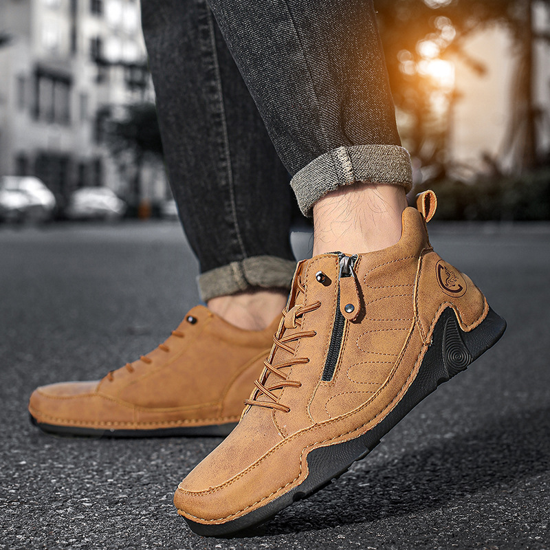 Handcrafted premium genuine leather slippers, suitable for both men and women.