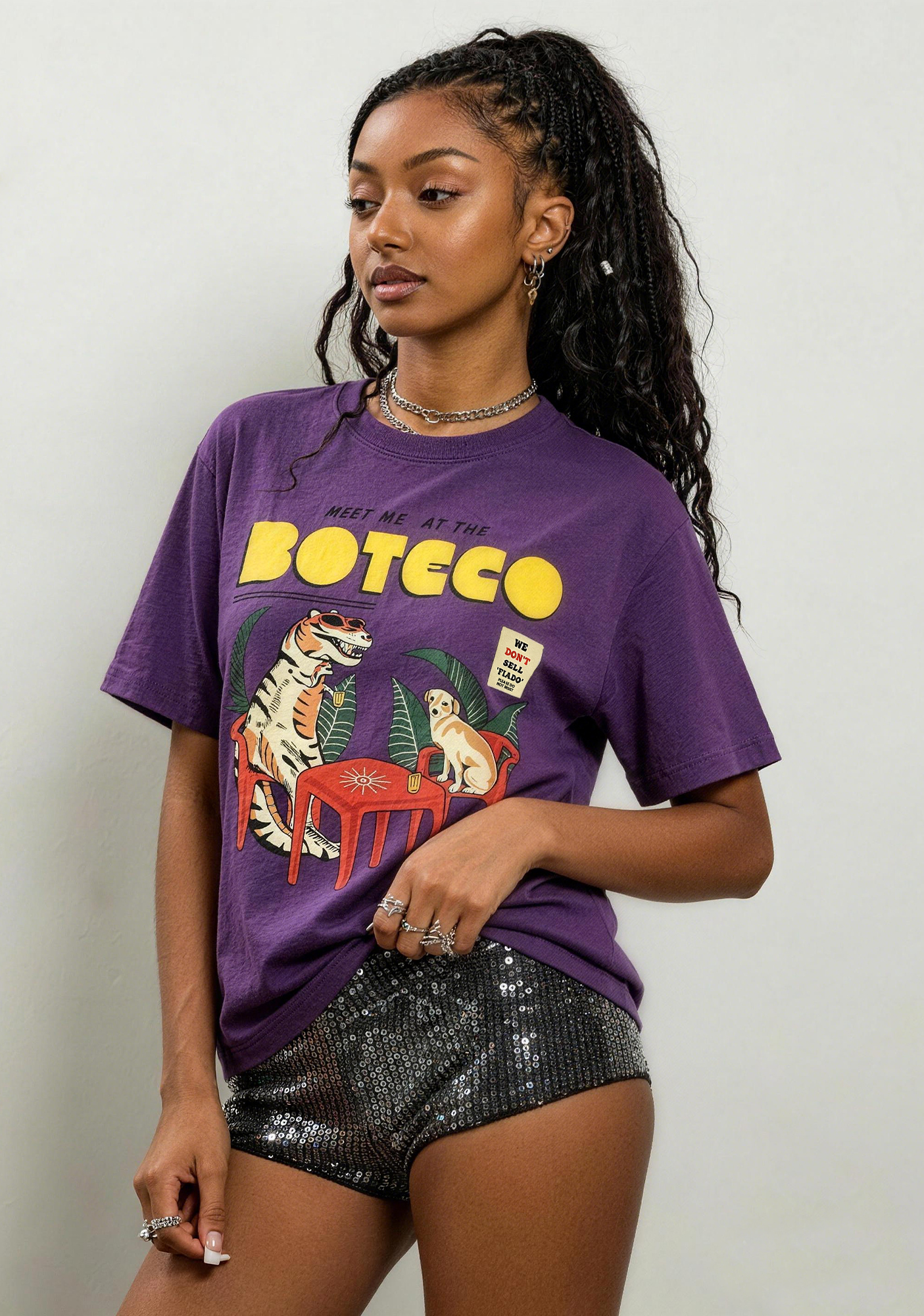 Fun Retro Dinosaur Dog Boteco Tropical Vintage Cartoon Graphic T-Shirt