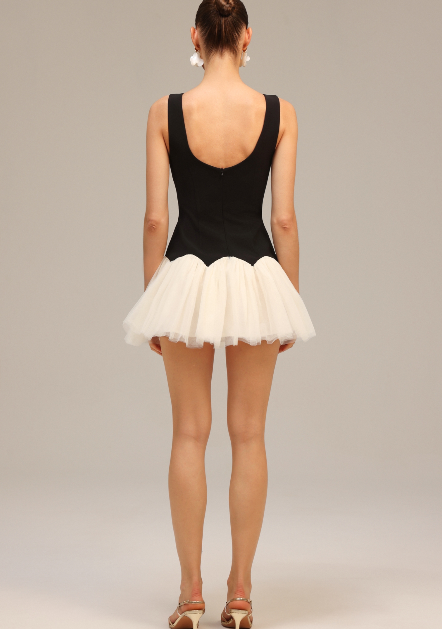 Salamo Sleeveless Diamond Mini Dress