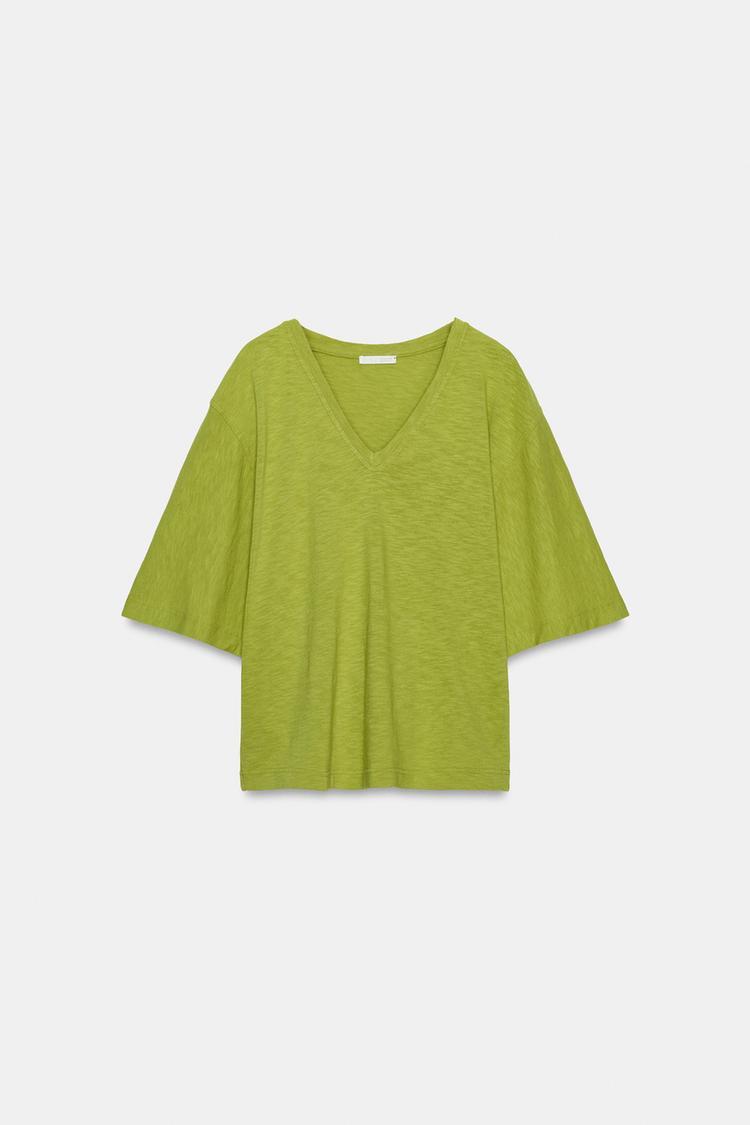 V-NECK T-SHIRT
