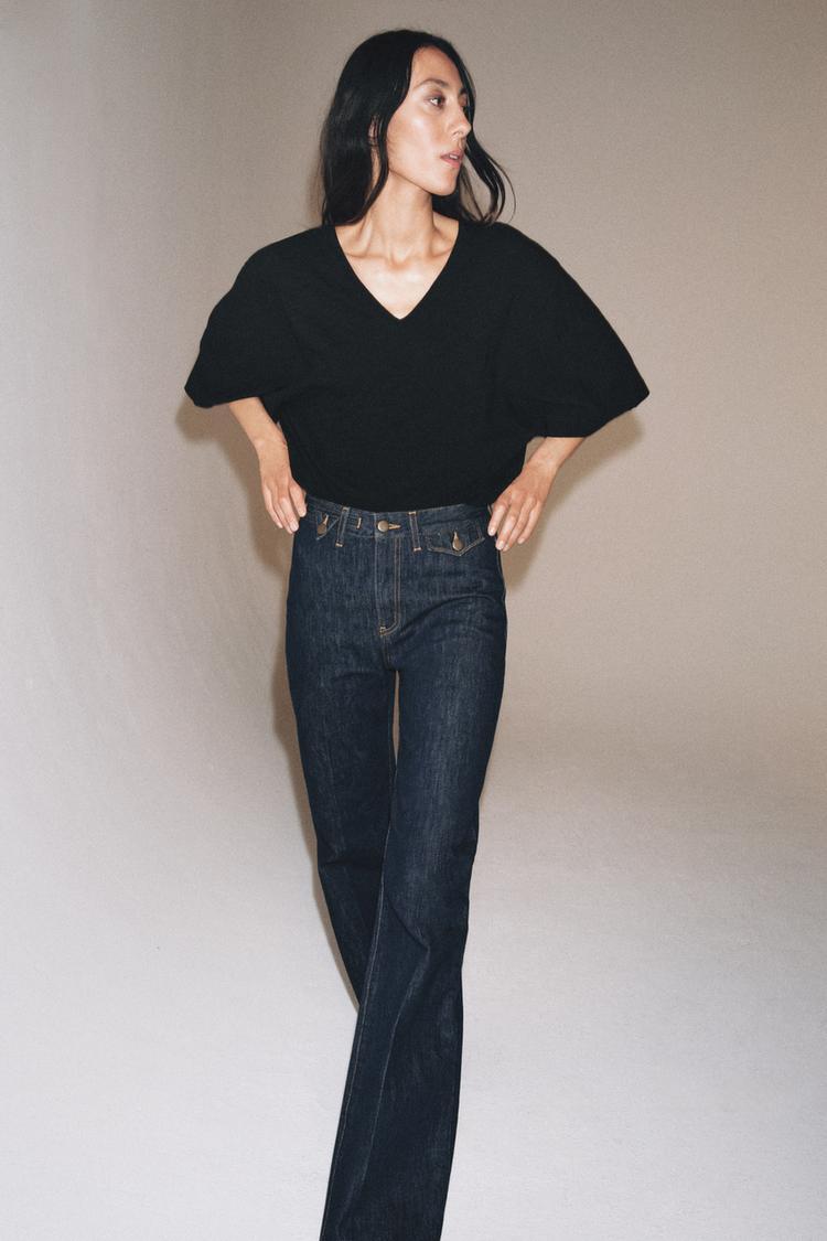 2V-NECK T-SHIRT