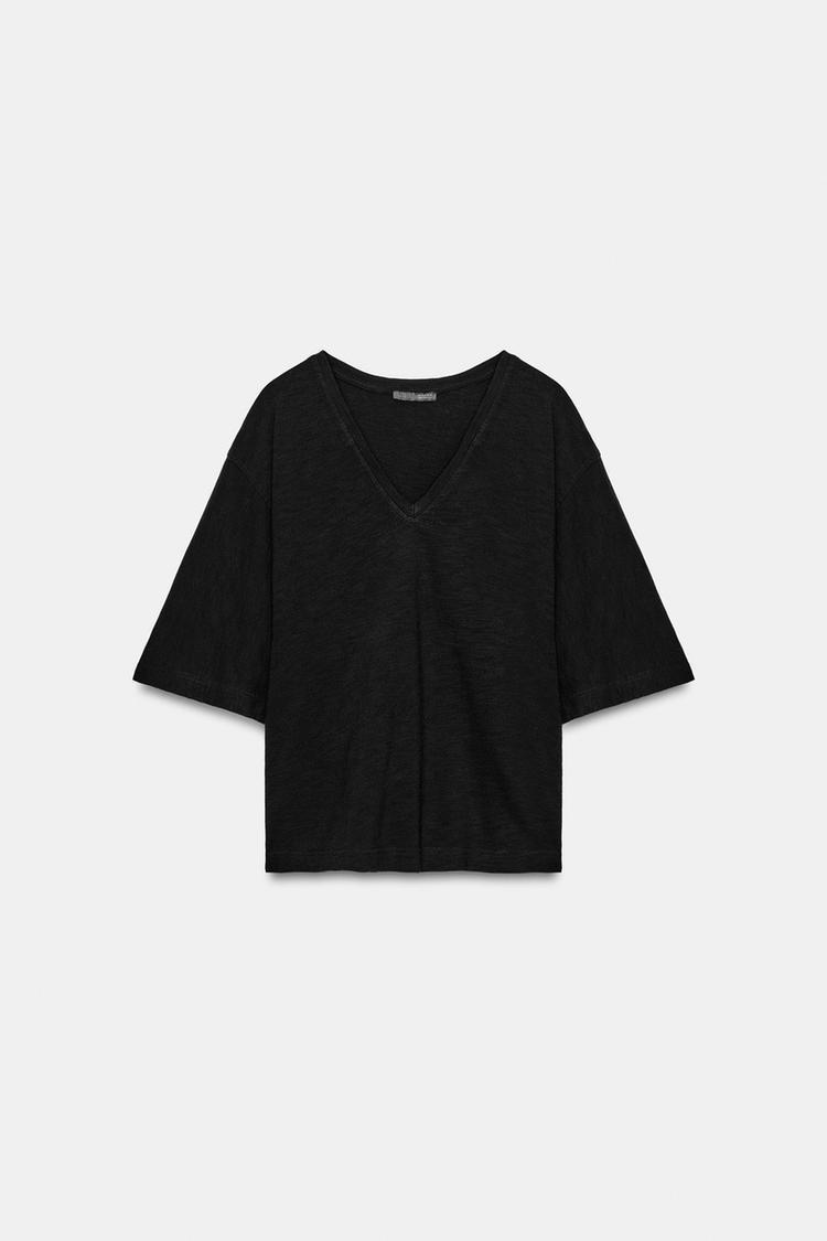 2V-NECK T-SHIRT