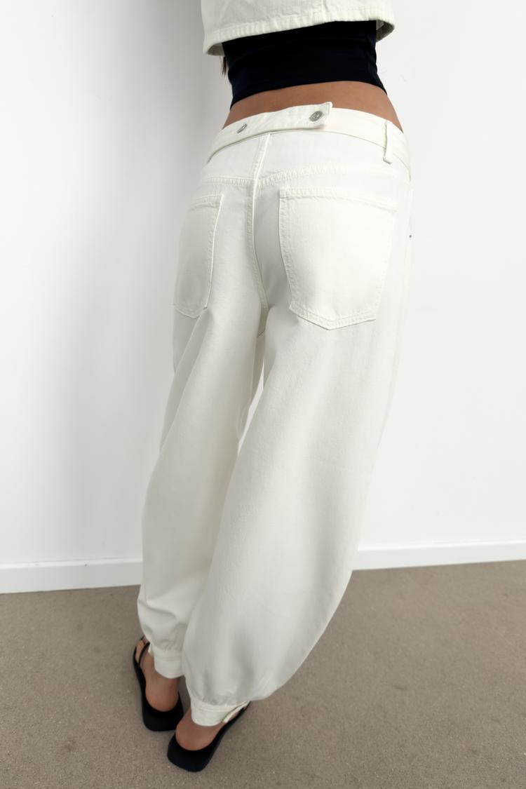 TRF MID-RISE BALLOON JEANS WITH BUTTON TABS