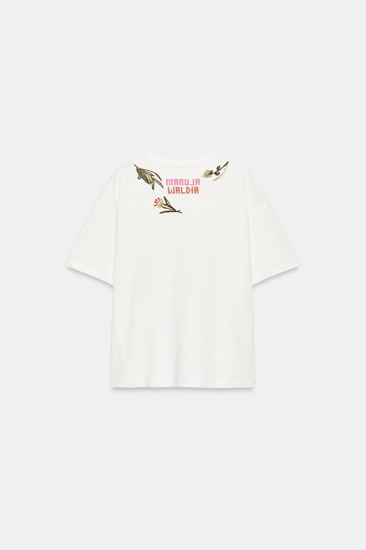 MANUJA WALDIA PRINTED T-SHIRT