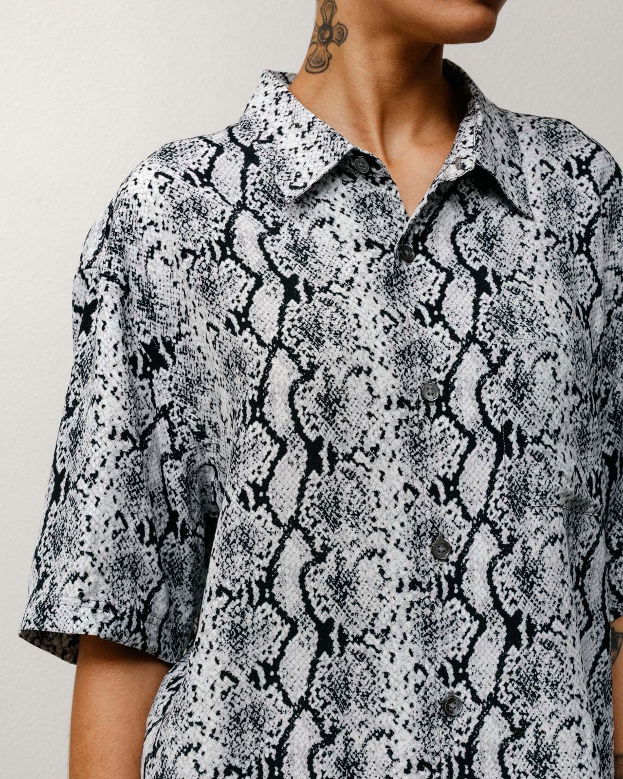 PYTHON SS SHIRT