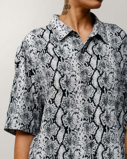 PYTHON SS SHIRT