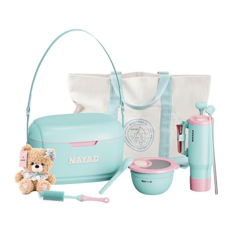 Paquete esencial premium para refrigeración: Hielera de 640 oz, bolsa tote de 30 L, ensaladera de 64 oz, vaso térmico de 40 oz, pajitas y cepillo, y oso de peluche de 12 pulgadas. ¡Perfecto para hidratación, comidas, recados y momentos de descanso!