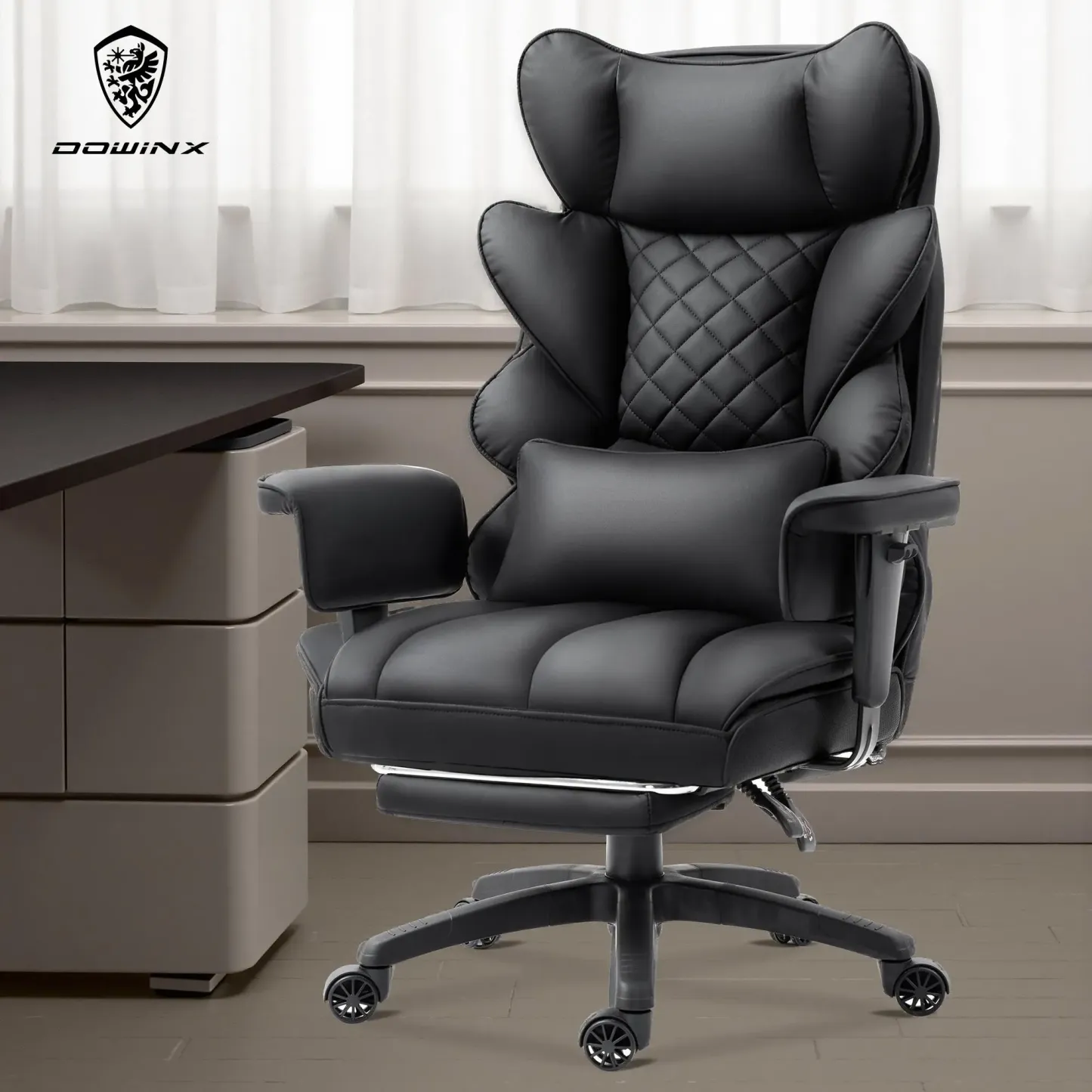 Silla de oficina de respaldo alto con asiento de muelles ensacados y soporte lumbar, silla ergonómica para juegos de PC, reposabrazos ajustables y reposapiés.