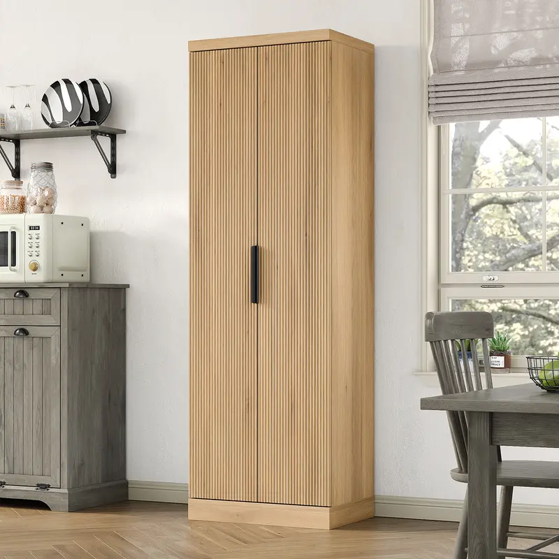 Armario despensero de cocina de 71 pulgadas de alto con estantes ajustables y puerta acanalada; mueble de 5 niveles para sala de estar, cocina, comedor o dormitorio (color roble)