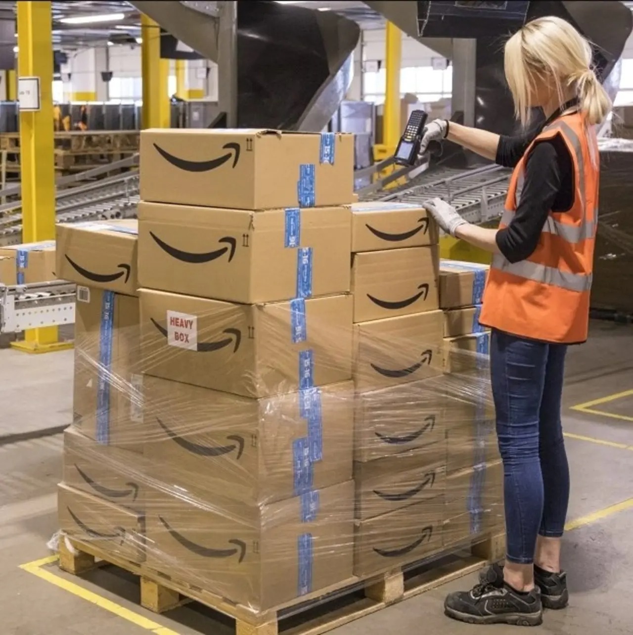 🎁2026 Amazon Warehouse Return Pallets📱💻🎮 - Last Chance to Order