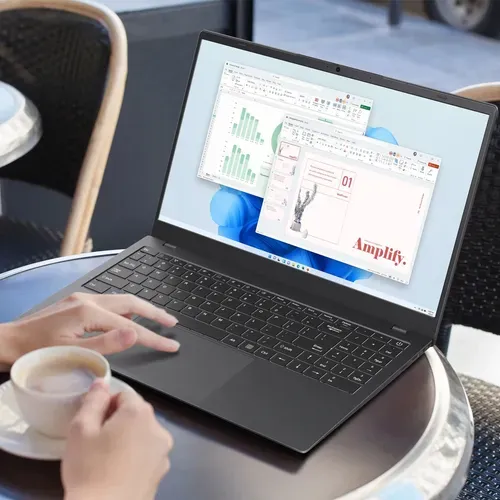 Toemaagic Laptop 15.6'' 5825u 32 Gb Ddr4 1 Tb Windows 11 Pro