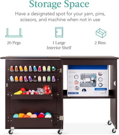 Best Choice Products - Mesa de coser plegable multiusos, estación de manualidades, diseño compacto, ruedas, estantes, almacenamiento, clavijas, puertas magnéticas, pomos de puerta de metal, blanca