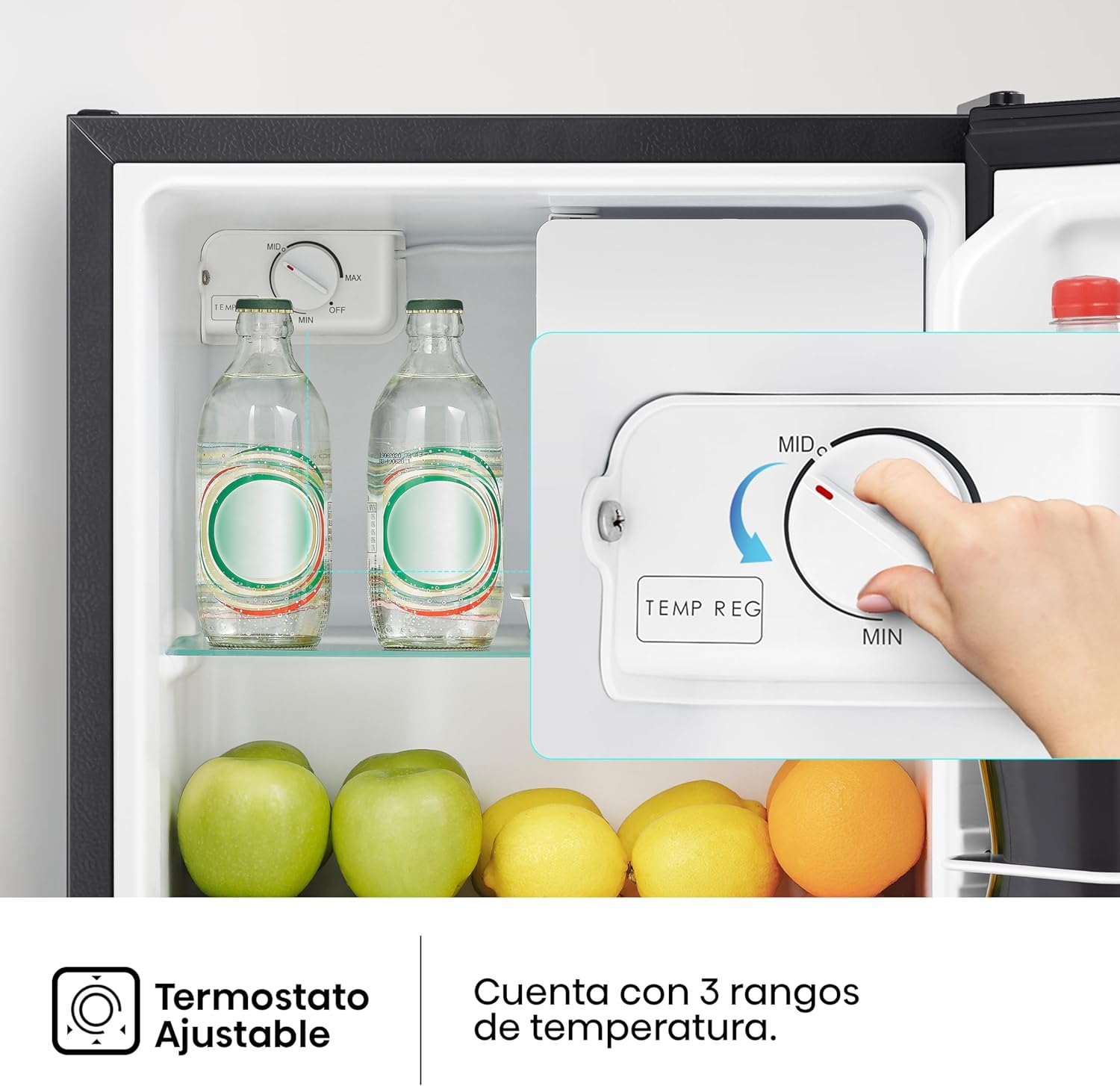Hisense RR16D6ABX1- Frigobar, 1.6 pies cúbicos, Congelador independiente, Termostato ajustable, Estantes para botellas de 2 litros, 45x47x50cm(AnchoxLargoxAlto), Negro