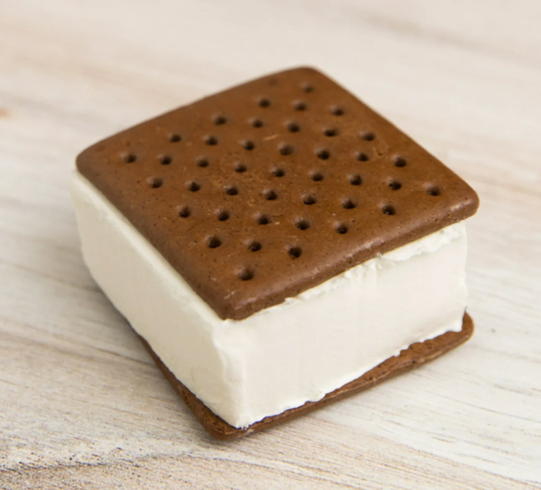 G-Box Freeze Dried Ice Cream Sandwich -  Astronaut Chubby Crunch Ice Cream Sandwich - Freeze Dried Whole Ice Cream Sandwich-G-BOX