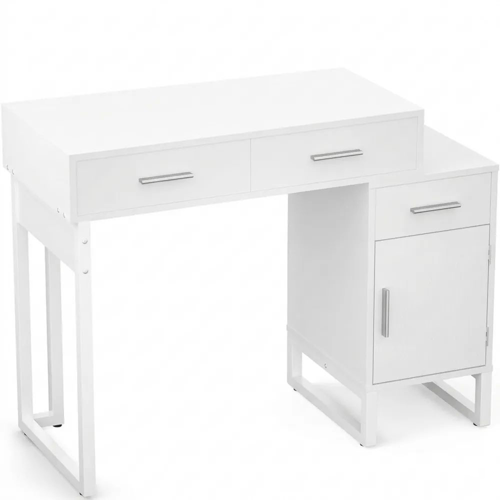 Moderner Schminktisch mit Ladestation und USB-Anschlüssen