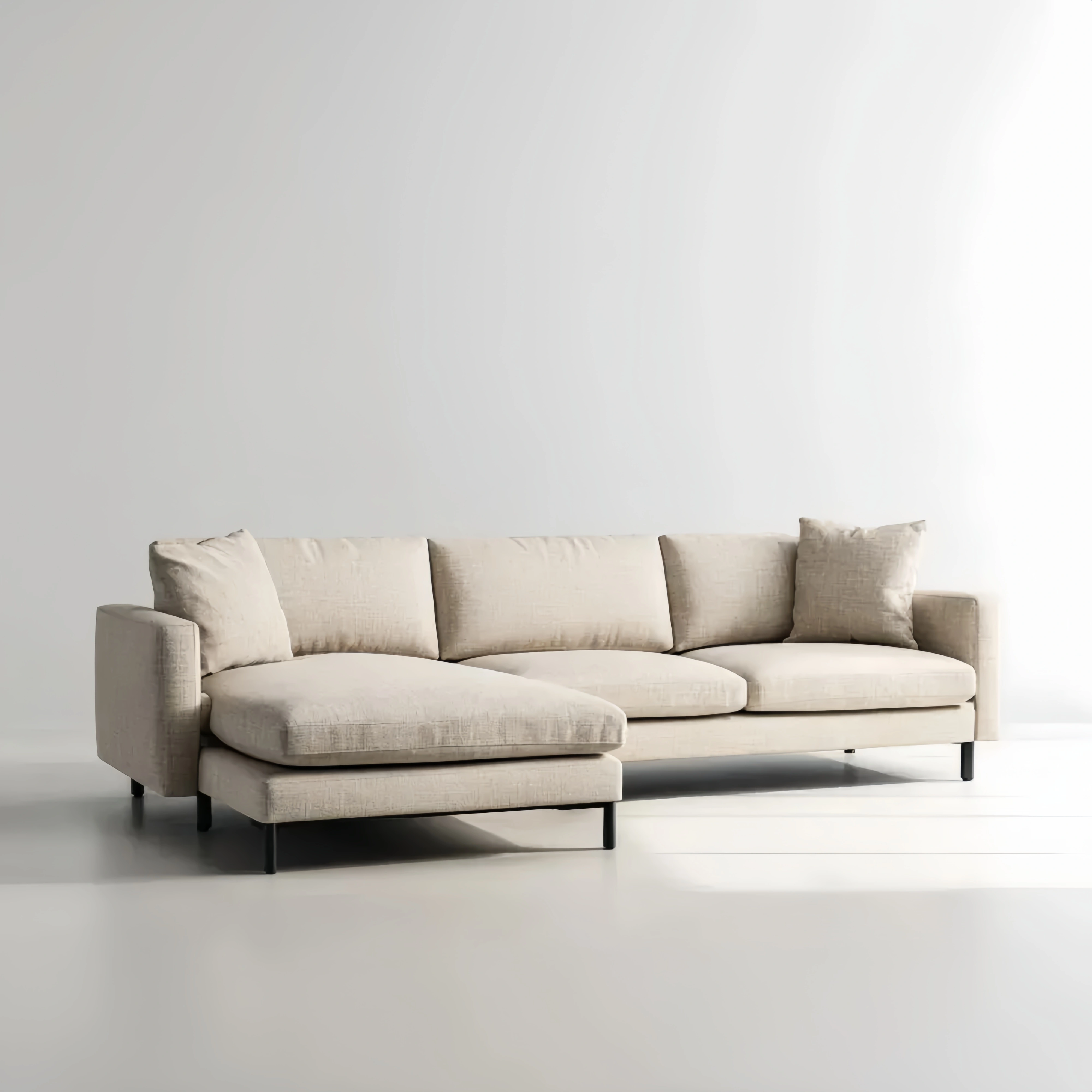 Ecksofa mit Polyesterbezug und Metallbeinen in Beige