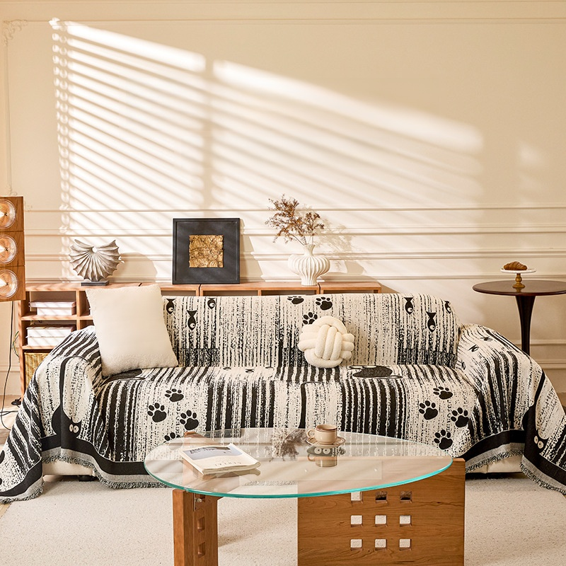 Macskakaparás elleni, többfunkciós kanapévédő huzat