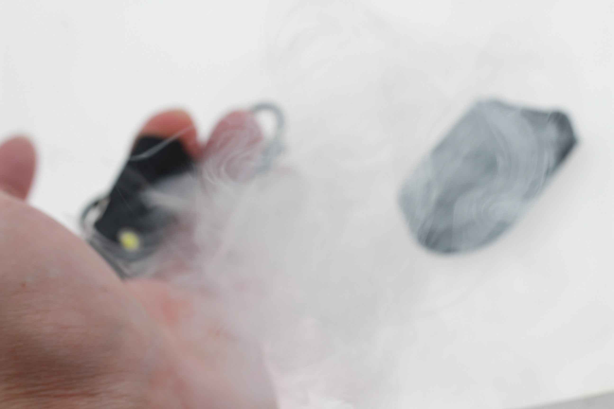 Flash Finger Fog Machine 