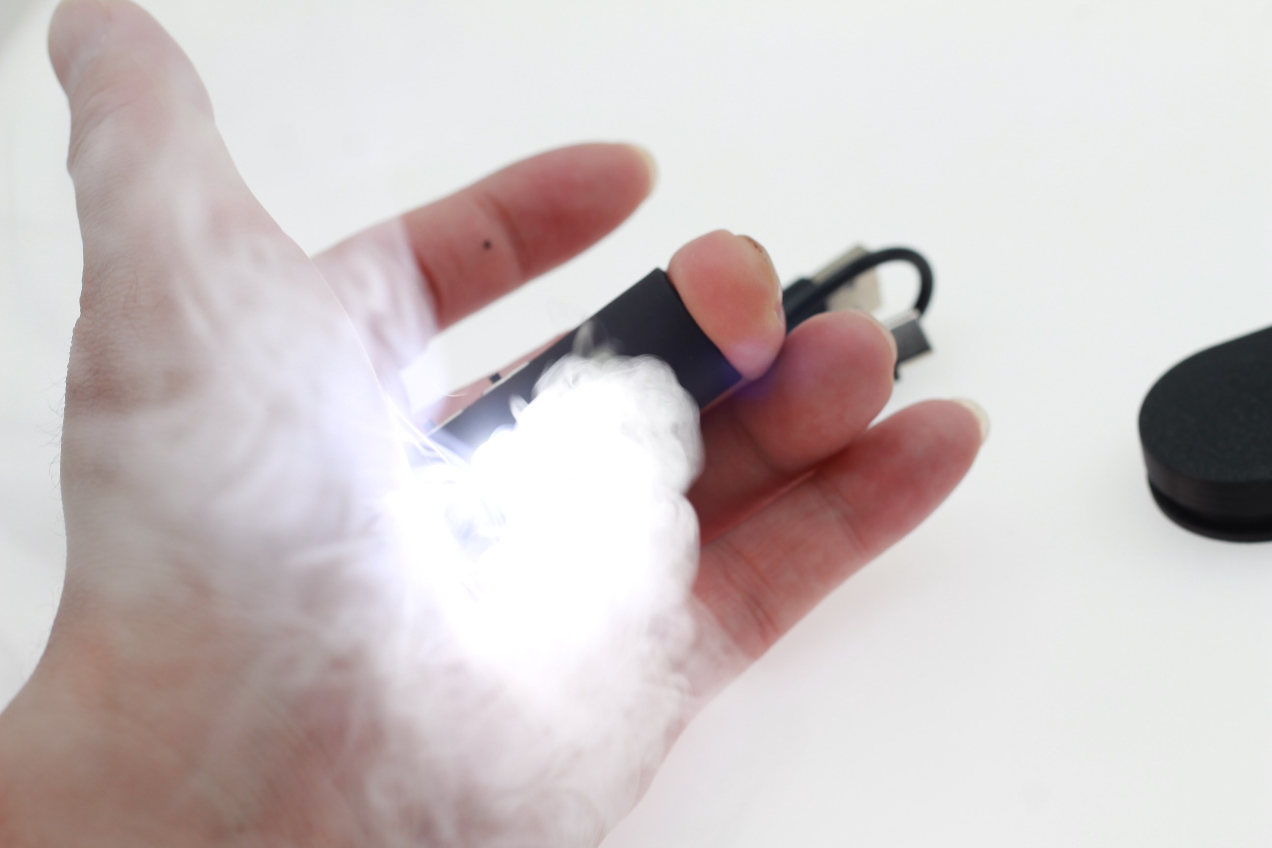 Flash Finger Fog Machine 