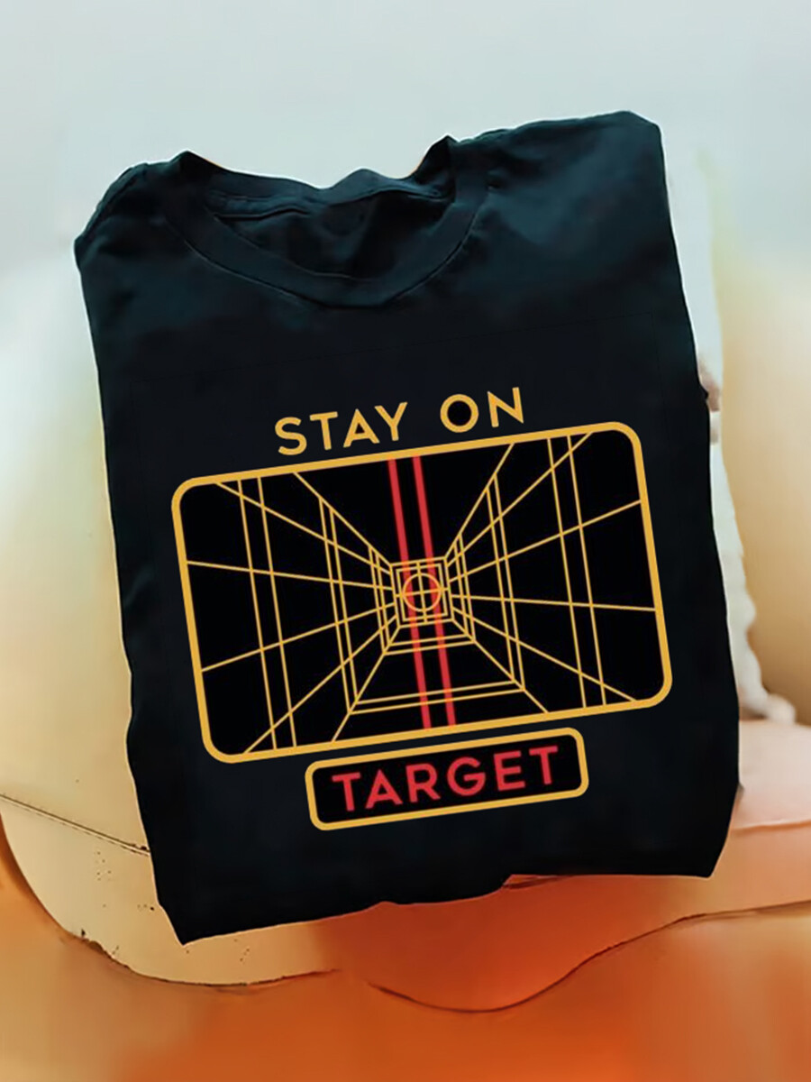 Men's Stay on Target-Pattern Printed T-Shirt