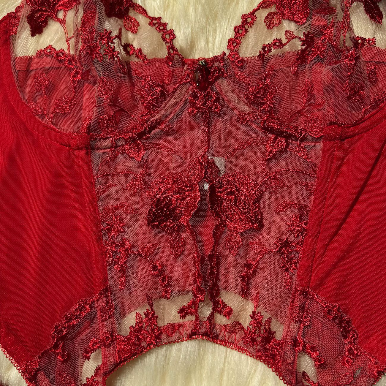 Embroidered Sexy Lingerie Three-Piece Lingerie Set with Mesh Embroidery and See-Through