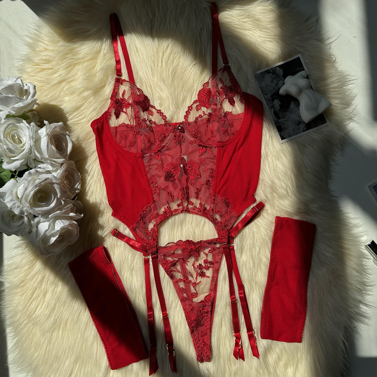 Embroidered Sexy Lingerie Three-Piece Lingerie Set with Mesh Embroidery and See-Through