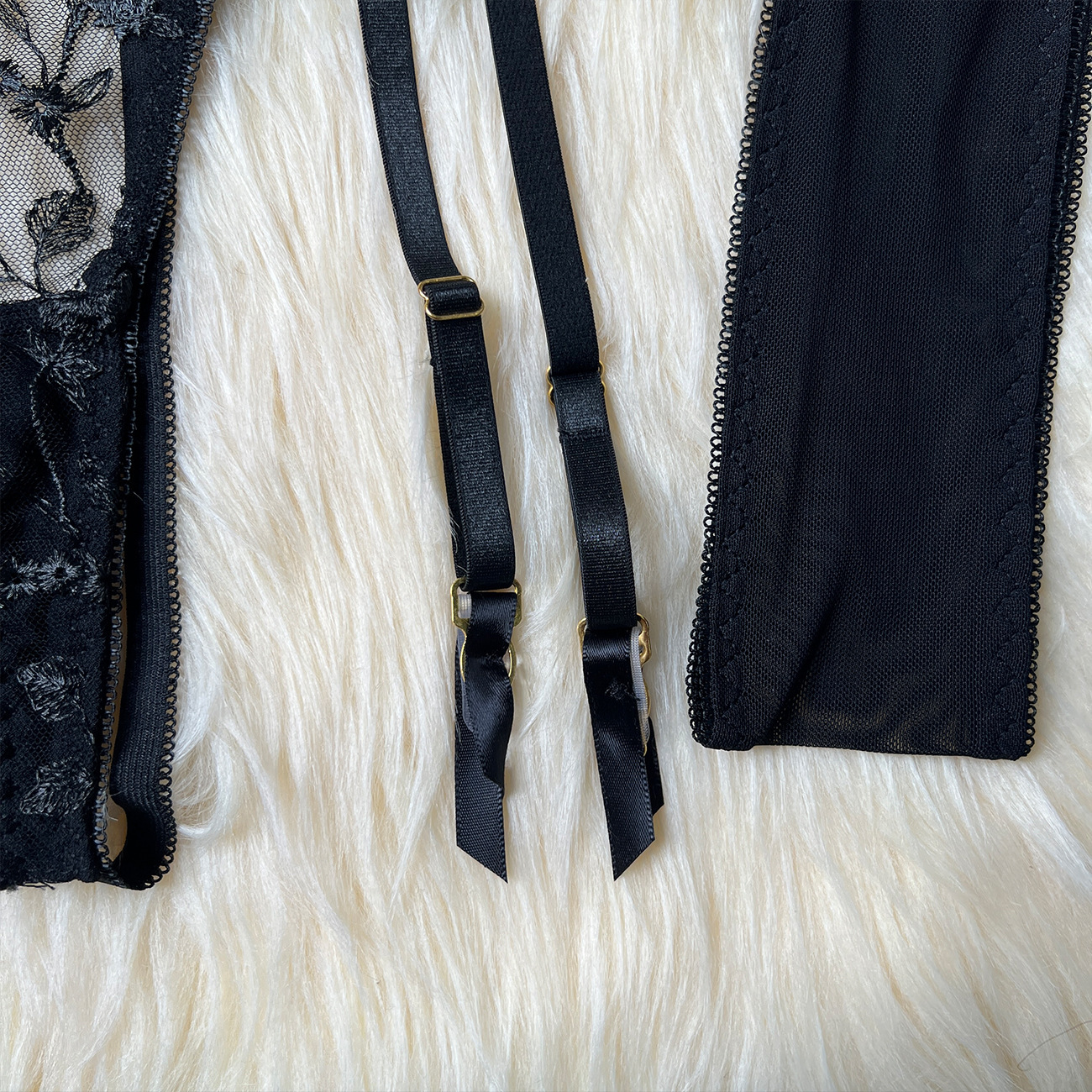 Embroidered Sexy Lingerie Fishbone Bra Lingerie Mesh Set