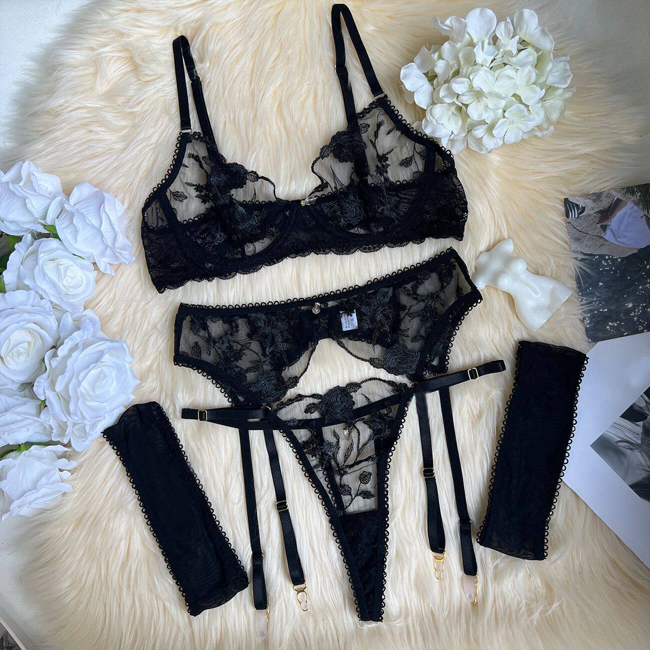 European And  Heavy Industry Embroidery Splicing Lace Straps Sexy Lingerie Sexy Lingerie Set
