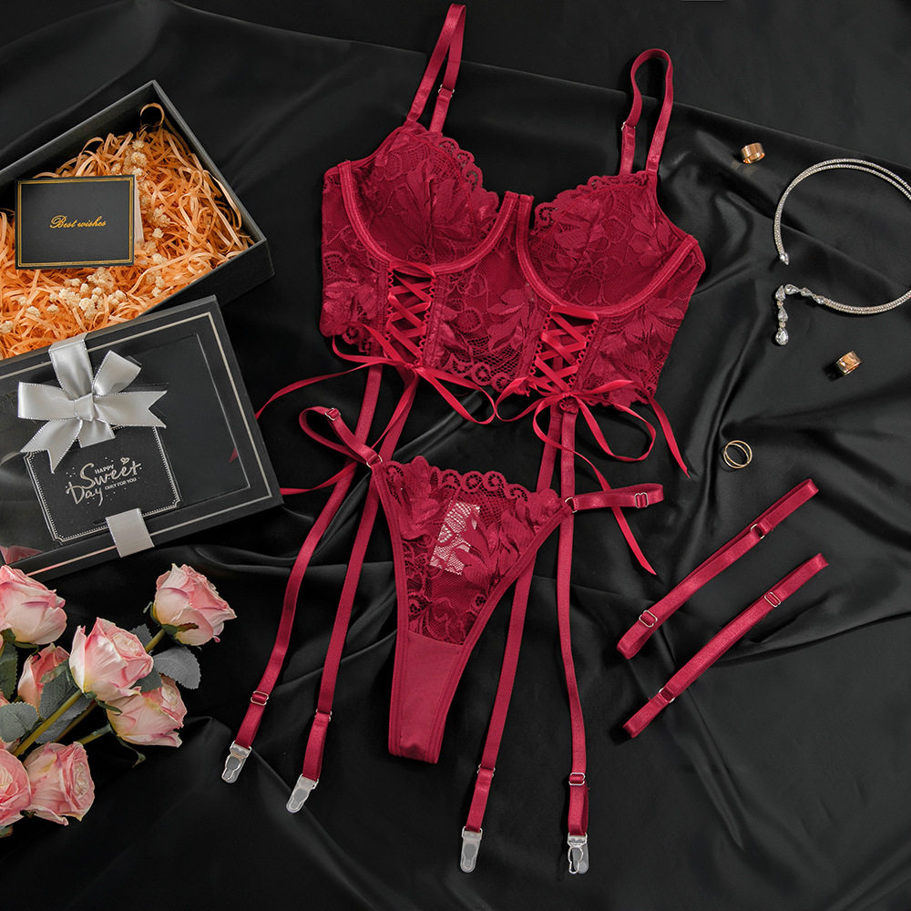 Women's Red Lace Lingerie Set — Sexy Push-Up Tie-Strap Lingerie Set