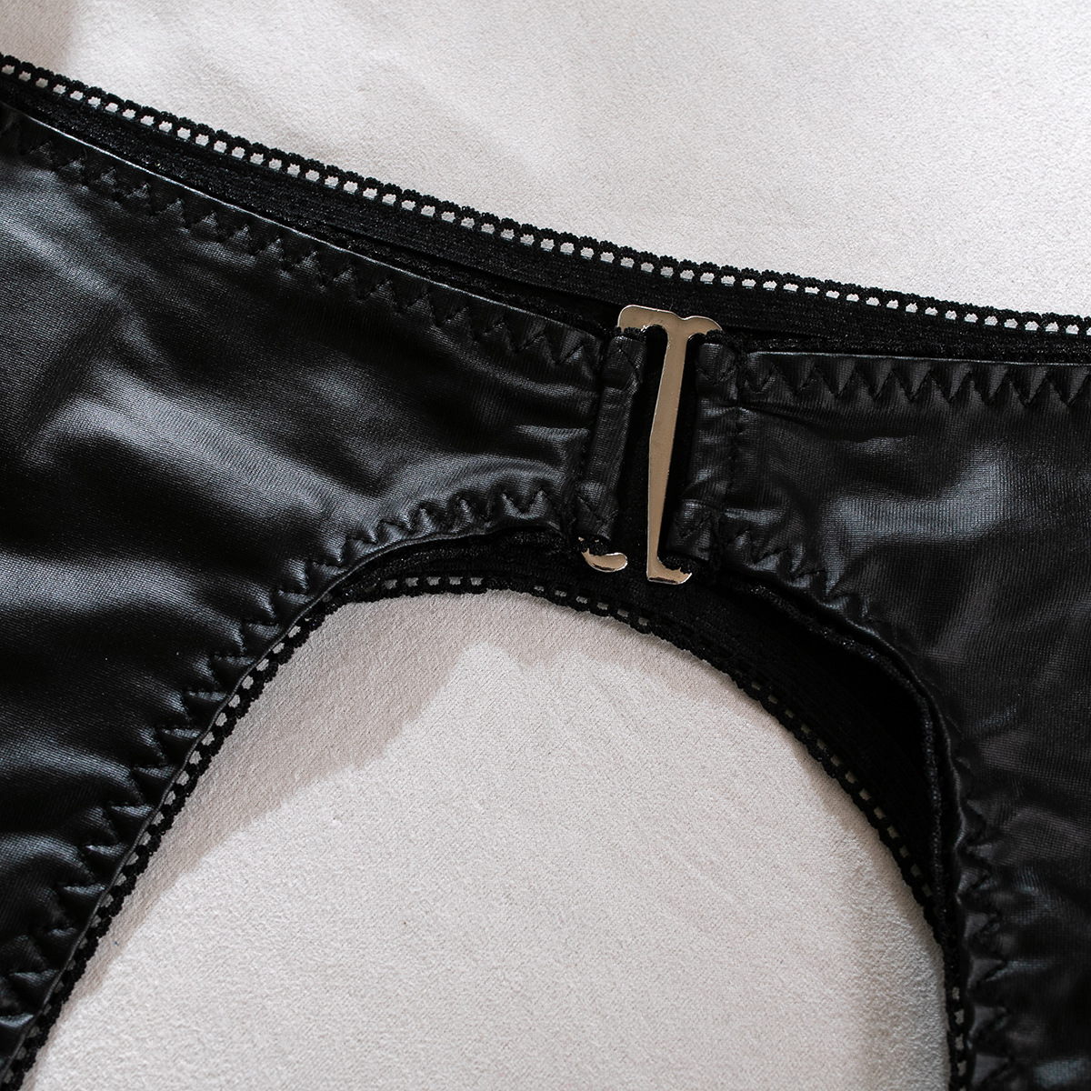 Hollow Leather 3-Piece Sexy Lingerie Set – Gathered, Simple & Versatile Design