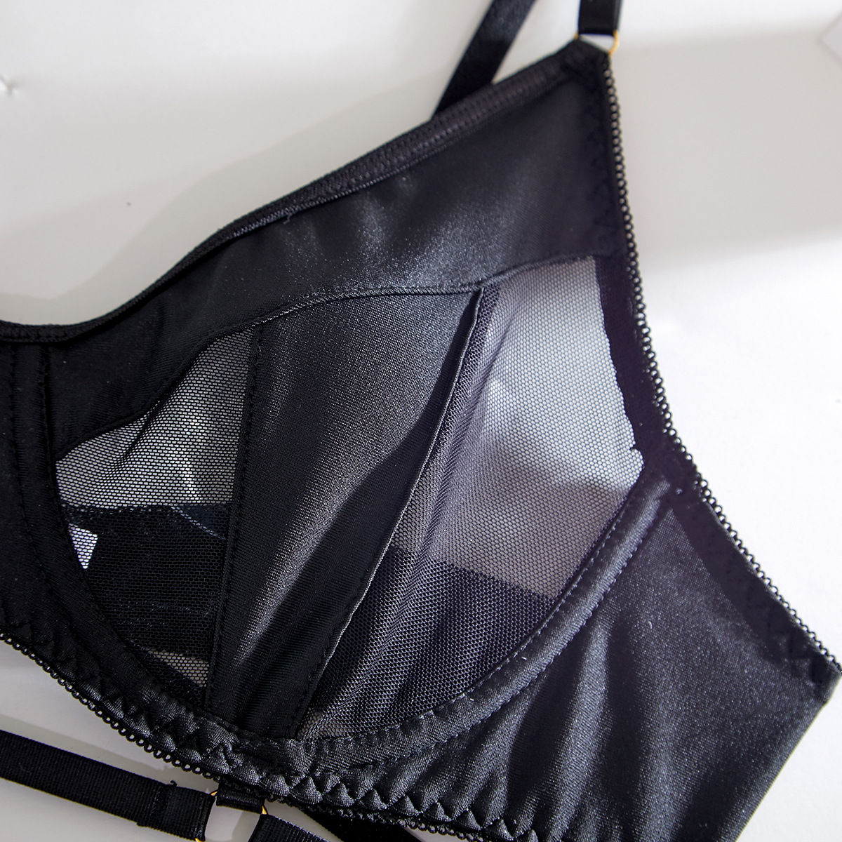 Heavy Craftsmanship 4-Piece Sexy Lingerie Set – Gathered Hollow Mesh Design