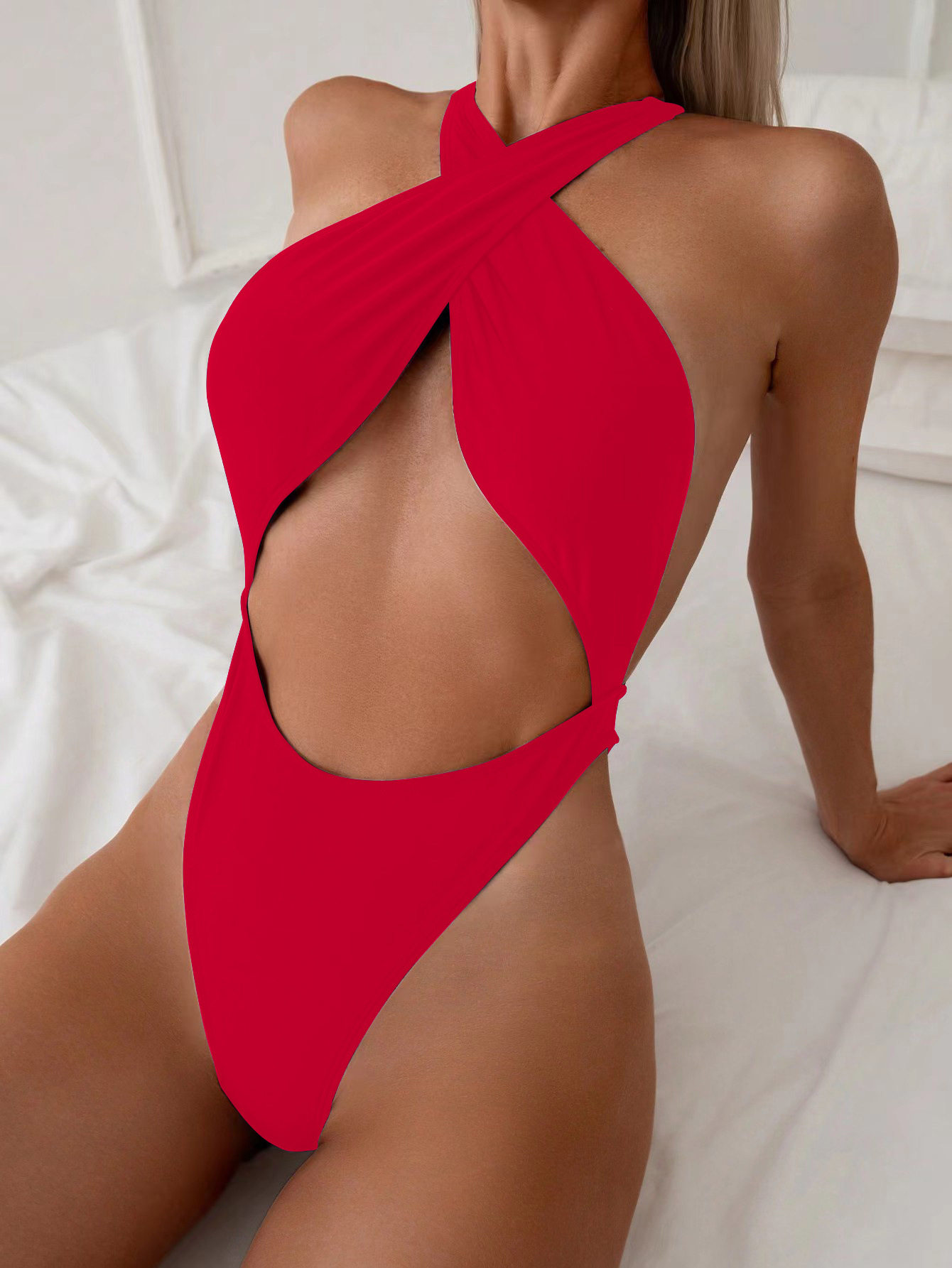 2026 One-Piece Bikini – Tight Neck, Backless, Sexy Solid Color