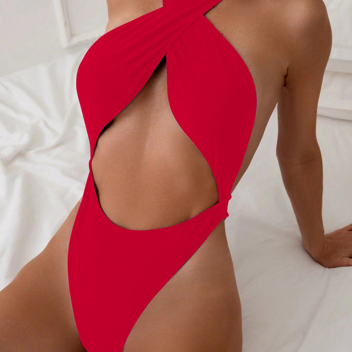 2026 One-Piece Bikini – Tight Neck, Backless, Sexy Solid Color