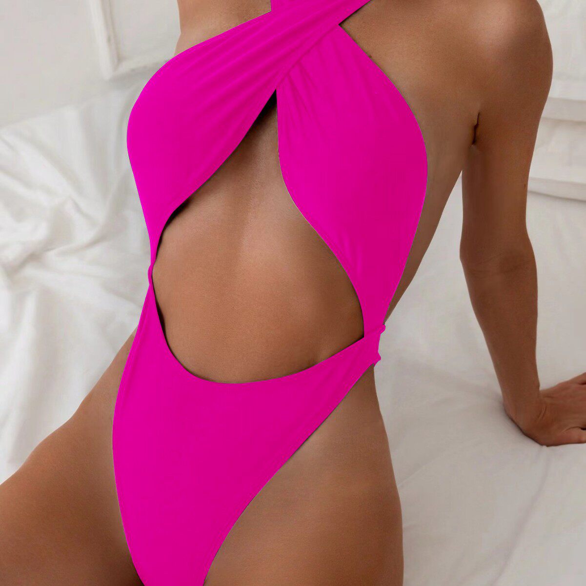 2026 One-Piece Bikini – Tight Neck, Backless, Sexy Solid Color