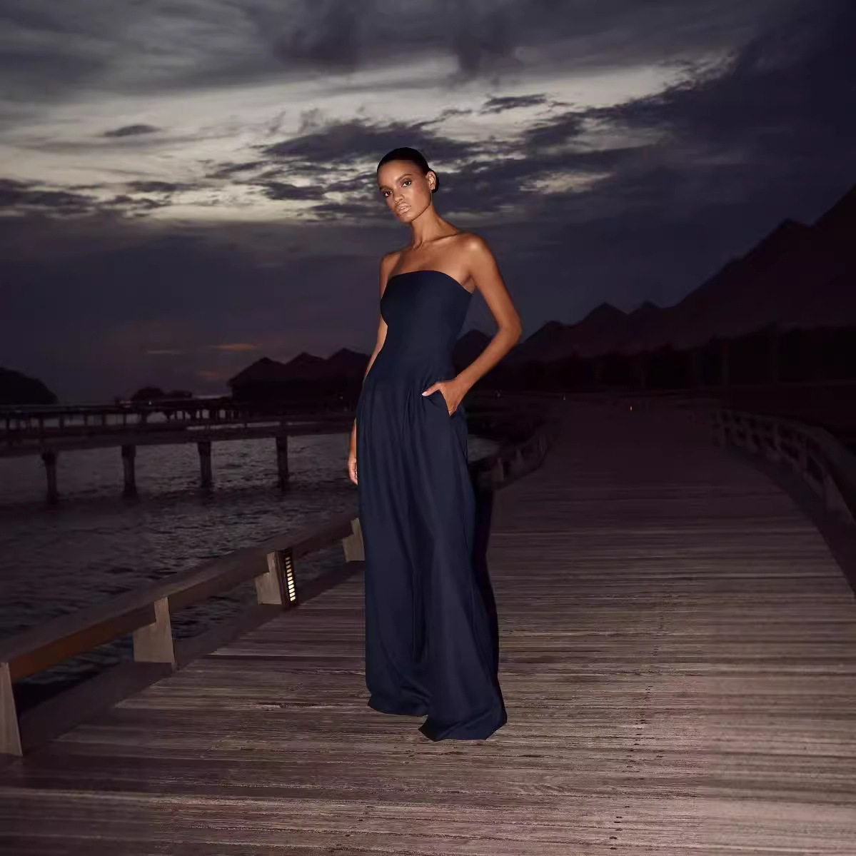 Women's Casual Backless Slim Fit Jumpsuit With Temperament