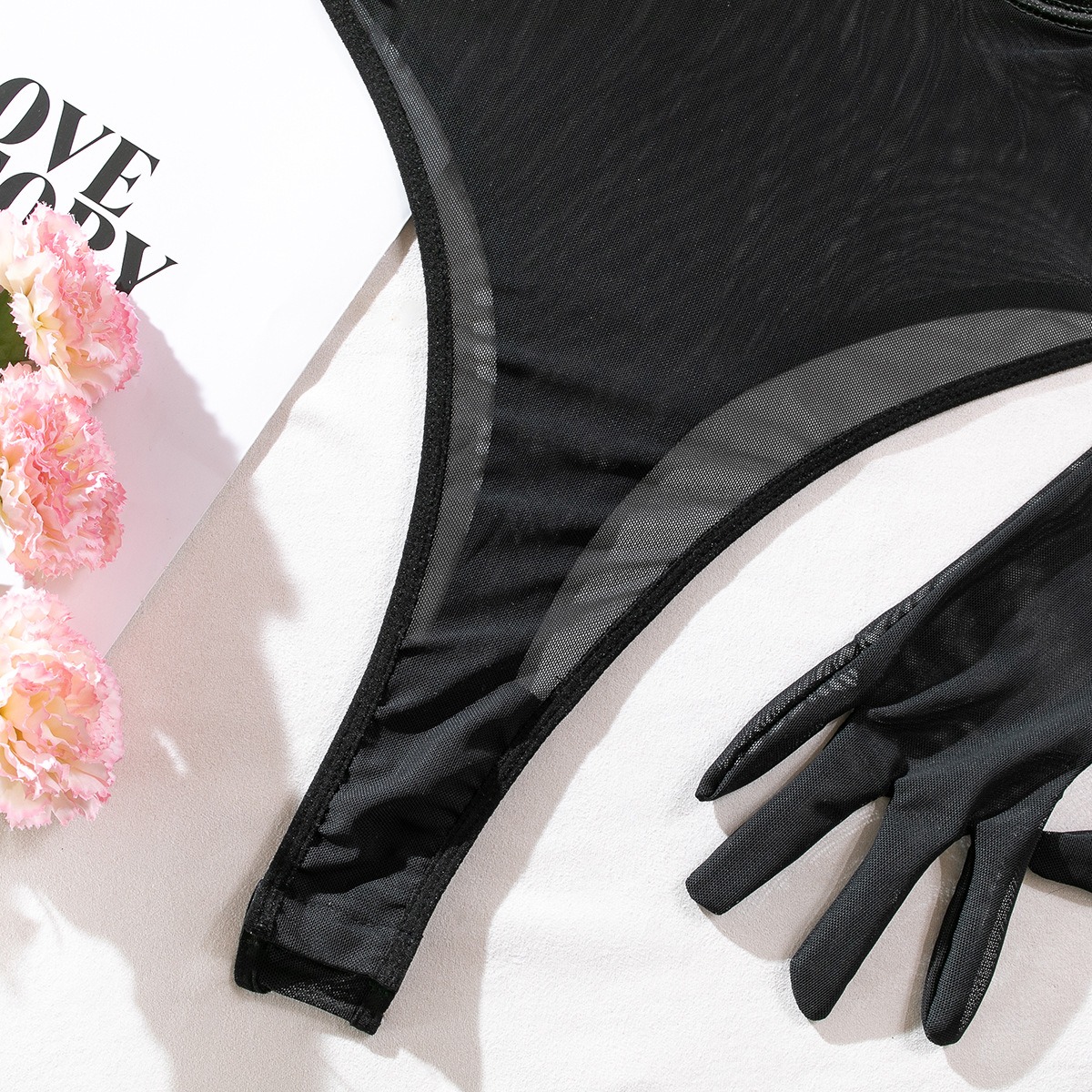 Sexy Sheer Minimalist Slim-Fit Women's Lingerie and Gloves Set
