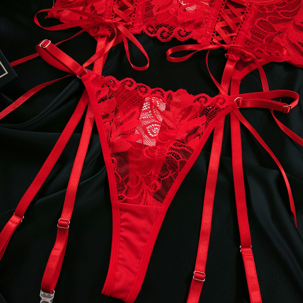Women's Red Lace Lingerie Set — Sexy Push-Up Tie-Strap Lingerie Set