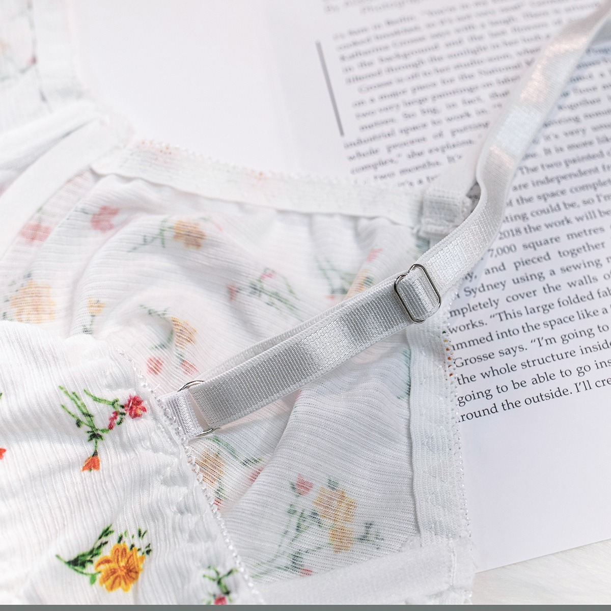 Sexy Lingerie Knitted Romantic Country-Style Two-Piece Set with Ditsy Floral Print and Underwire Support