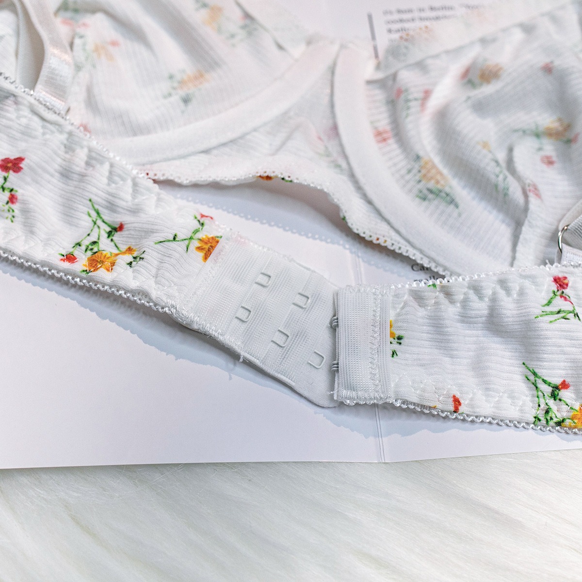 Sexy Lingerie Knitted Romantic Country-Style Two-Piece Set with Ditsy Floral Print and Underwire Support