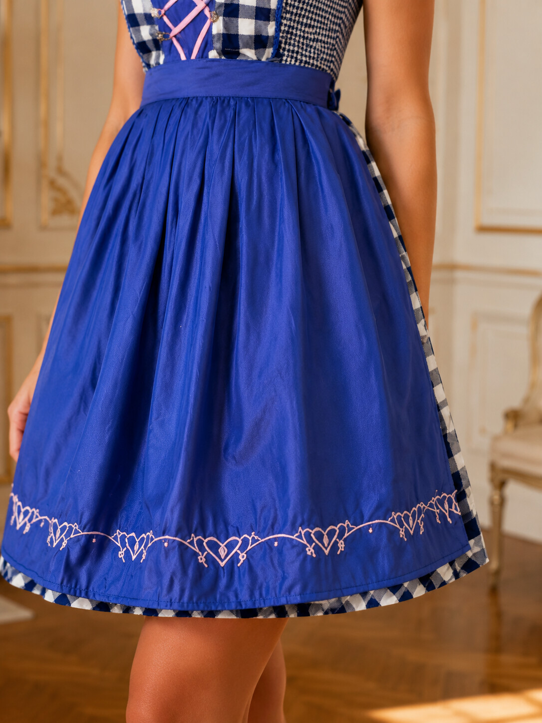 Classic Bavarian Festival Dirndl Dress | Vintage Blue Plaid Oktoberfest Costume