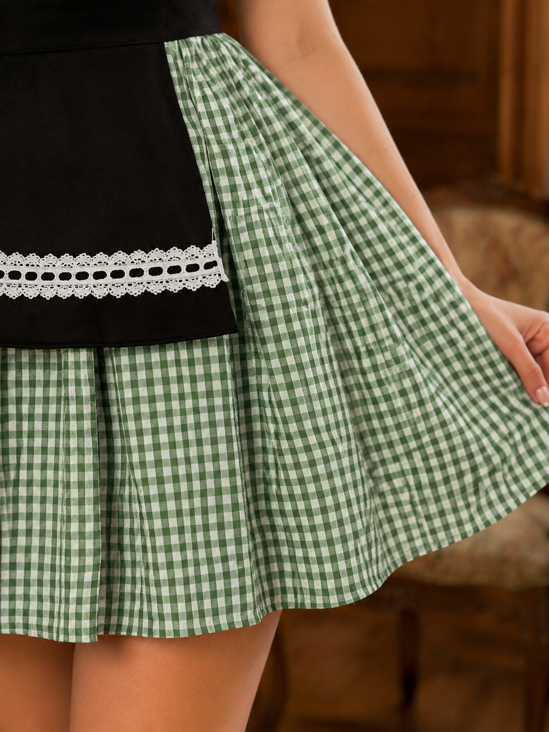 Authentic Bavarian Dirndl Dress | German Oktoberfest Beer Girl Costume