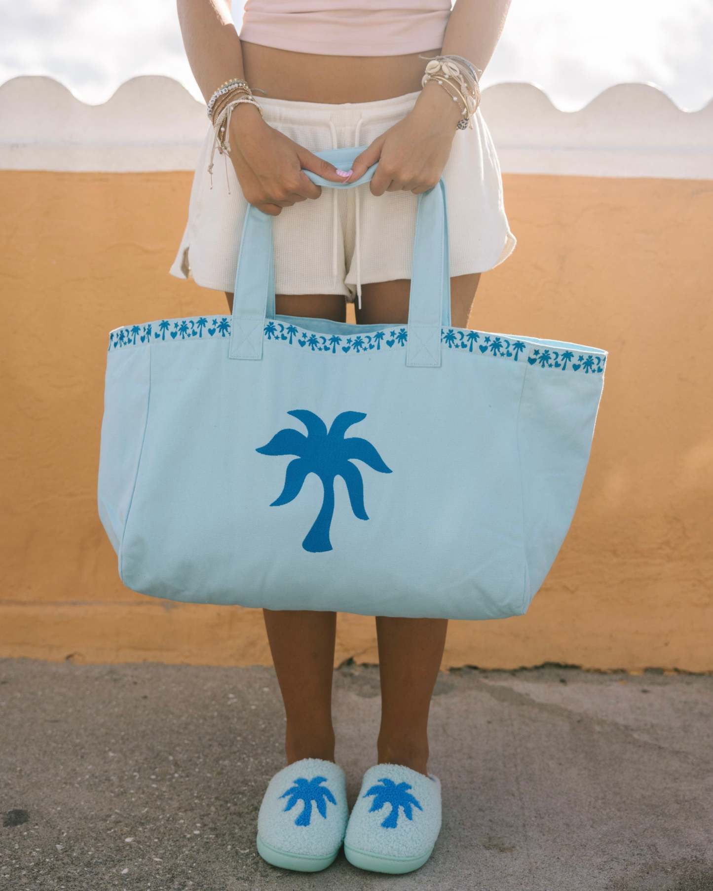 Malibu Slippers in Seabreeze