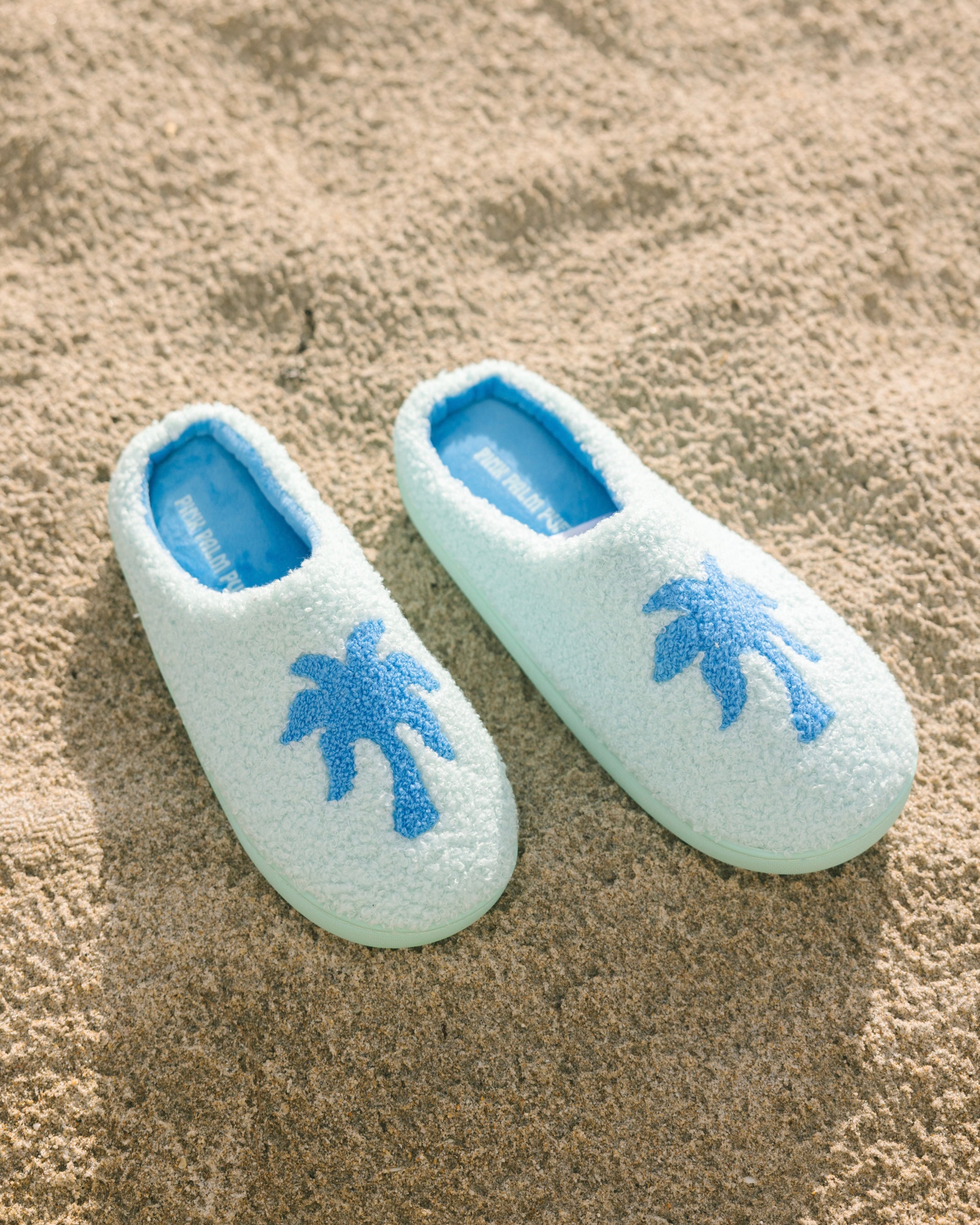 Malibu Slippers in Seabreeze