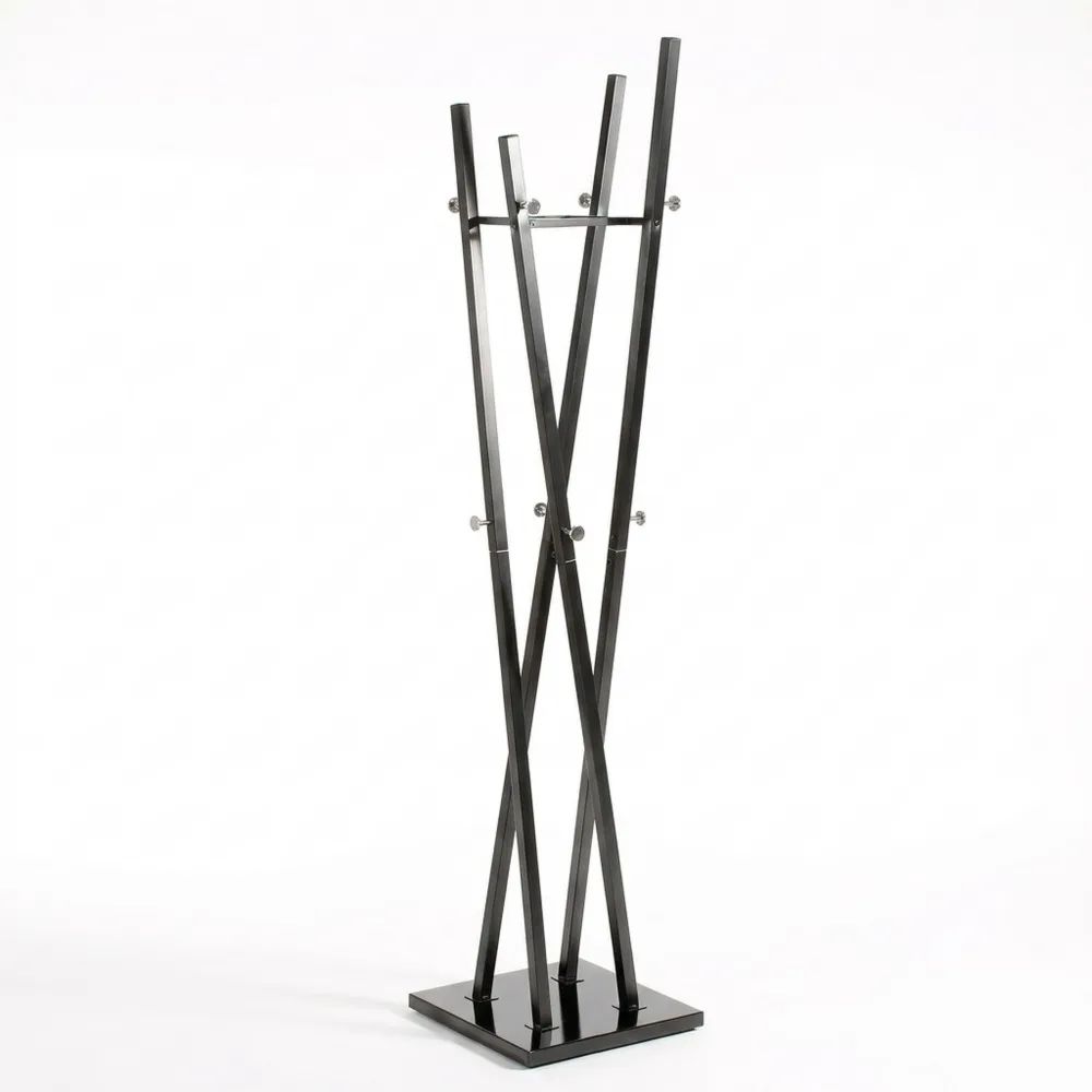 Stabiler Kleiderständer aus Metall in Schwarz lackiert