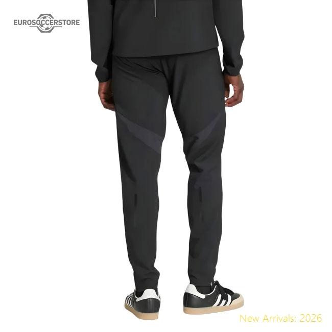 2025-2026 Real Madrid Pro Vis Tech Travel Pants (Black)-Football Jersey Hub