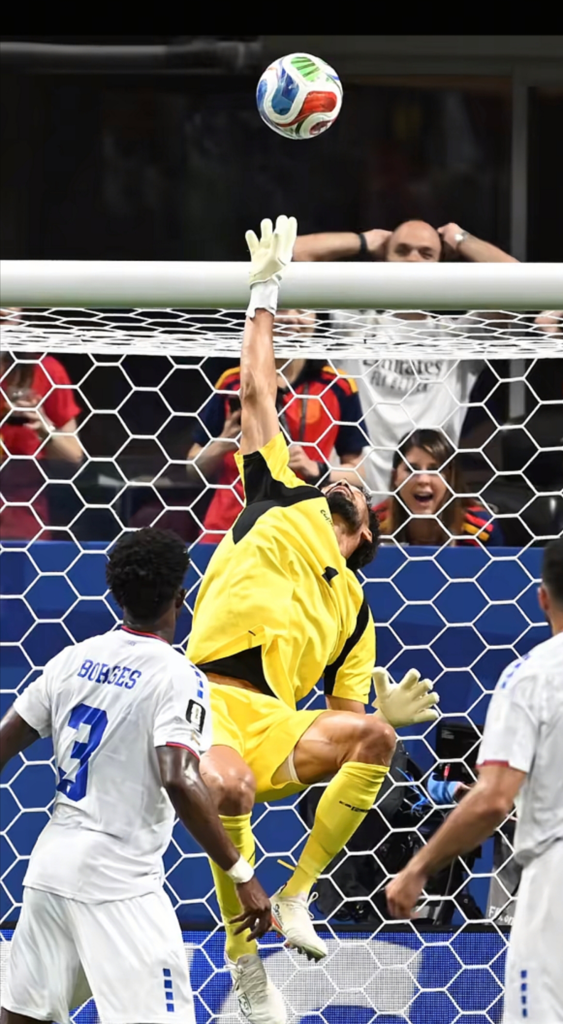 Vozinha Legendary Save